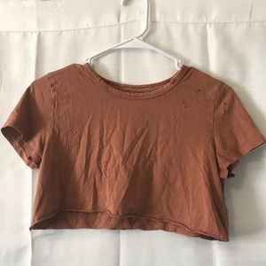 distressed tee crop top||very soft material